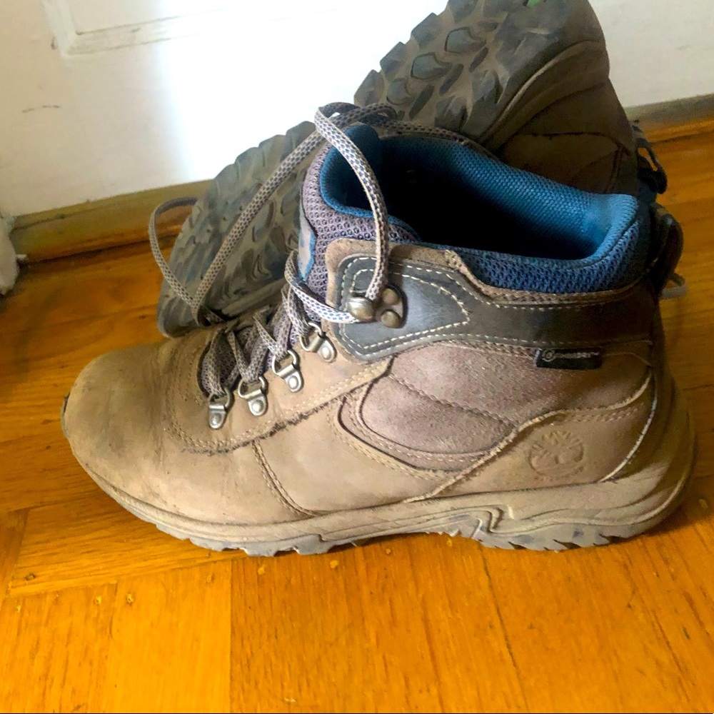 Timberland mt.maddsen 7.5 women’s hiking boots (gently worn / sole like new!!)